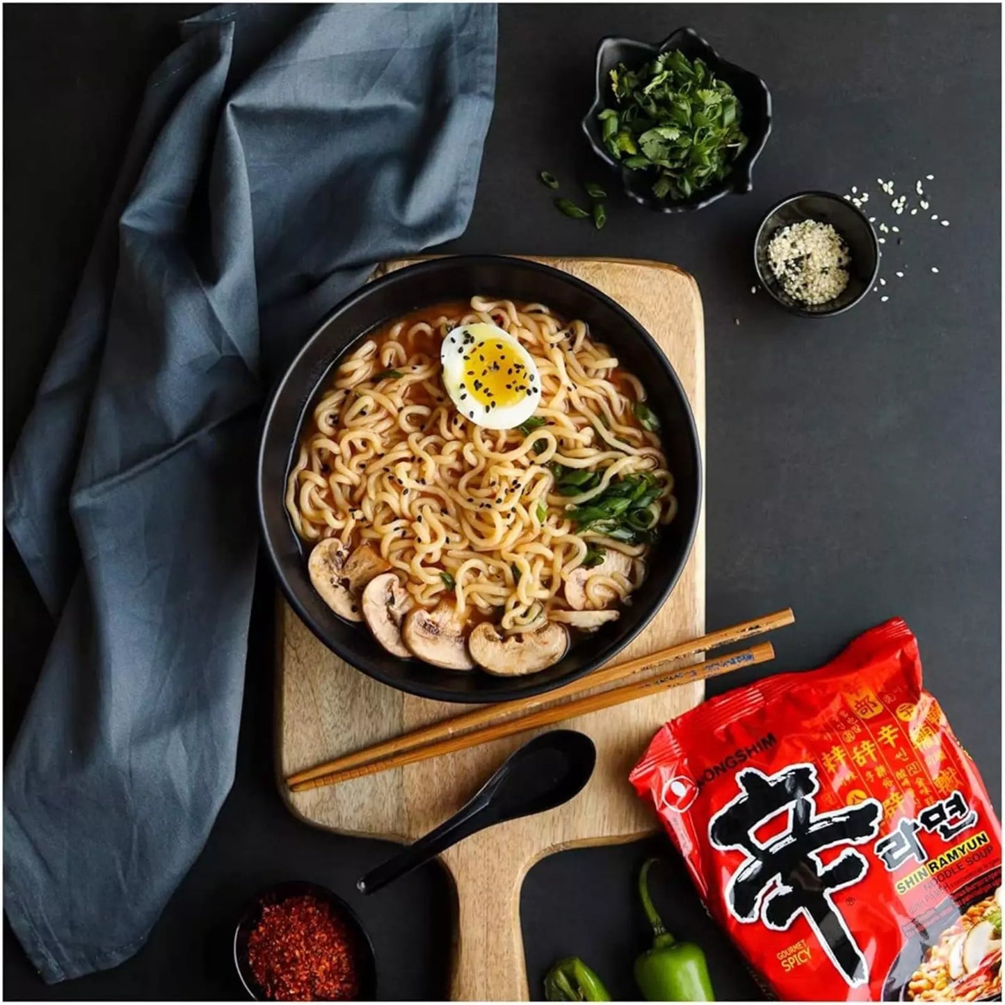 A Pack of 5 Nong Shim Shin Ramyun Spicy Noodles Ramen (120g ea)